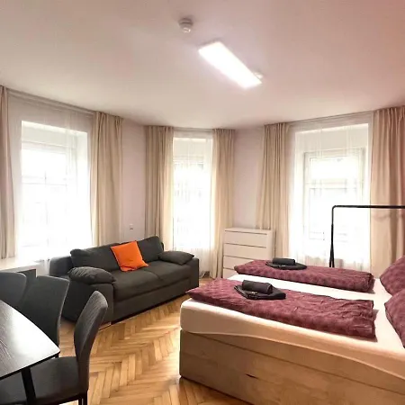 Single 8 Apartment Graz